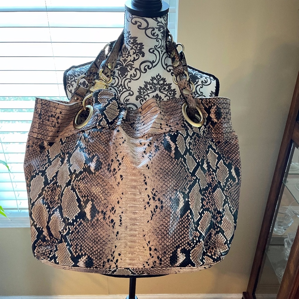 Steve Madden Snake Print Bag Great Condition